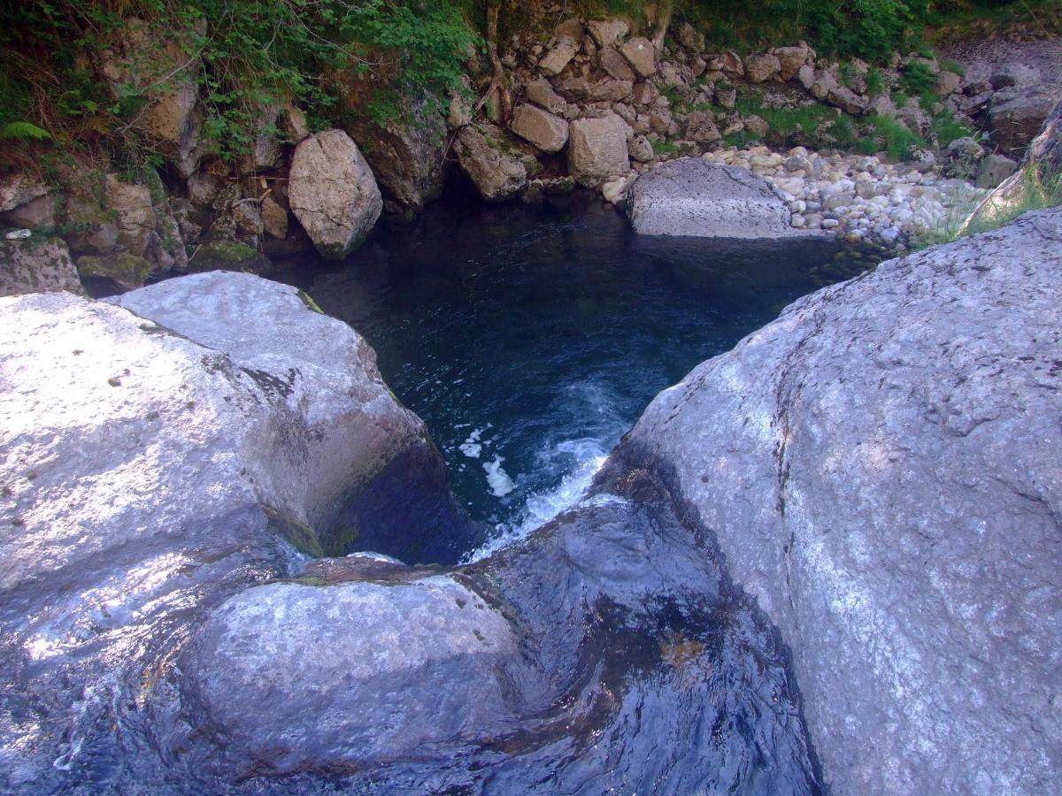 Las Hayucas San Roque de Ríomiera Esterno foto