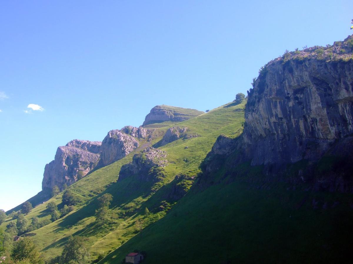 Las Hayucas San Roque de Ríomiera Esterno foto
