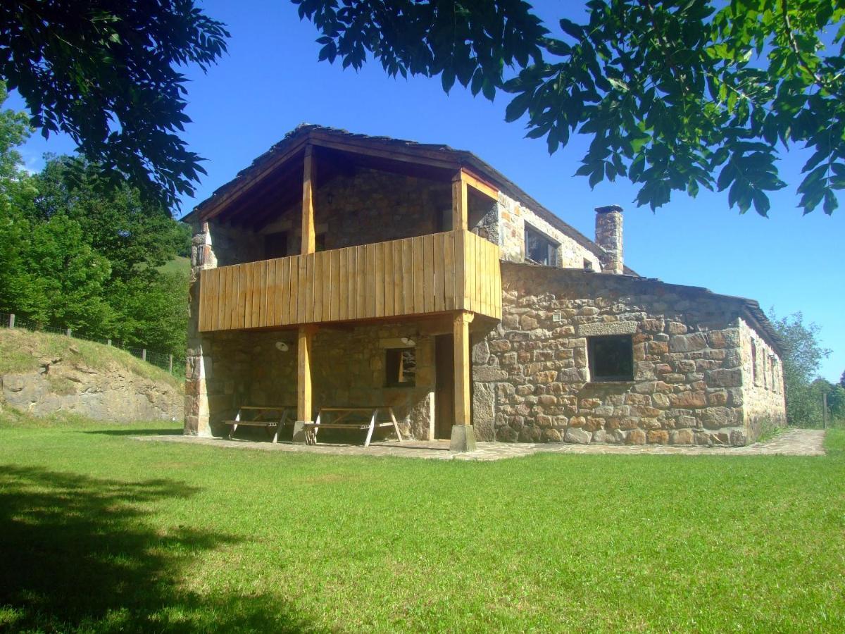 Las Hayucas San Roque de Ríomiera Esterno foto